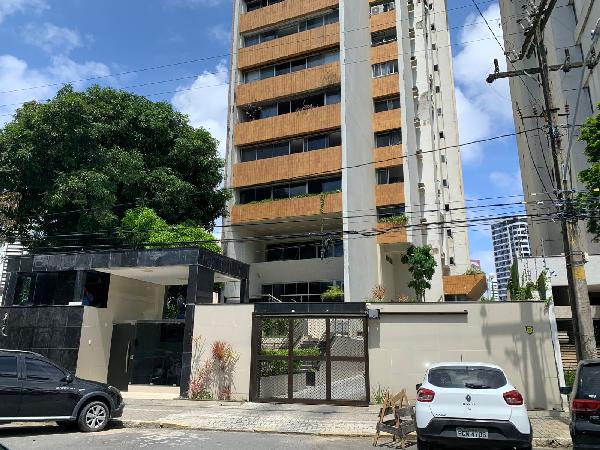 Apartamento em leilão em Recife