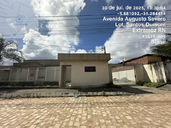 Casa em leilão em Extremoz