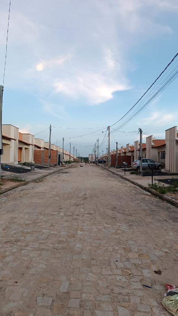 Casa em leilão em Altos