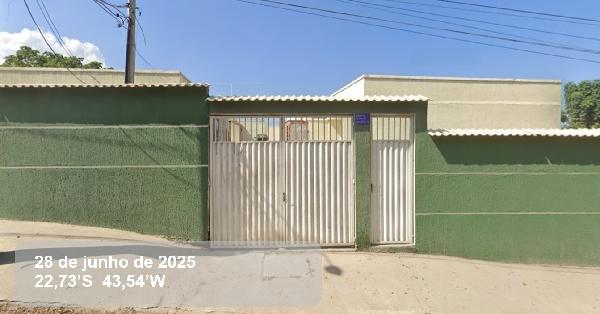 Casa em leilão em Queimados