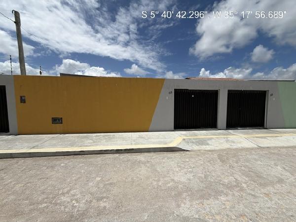 Casa em leilão em Extremoz
