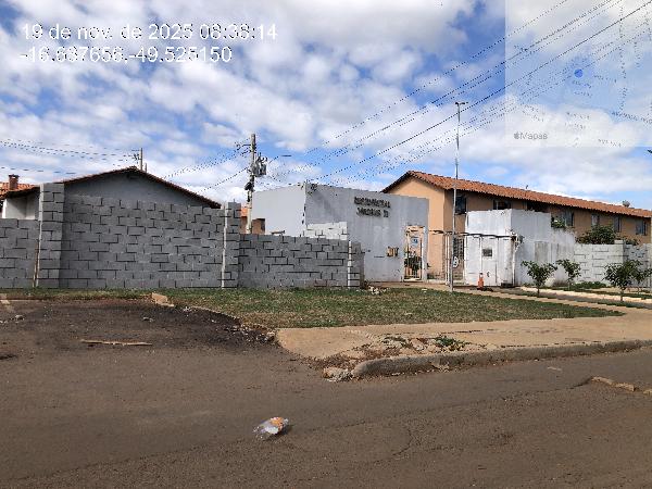 Apartamento em leilão em Trindade