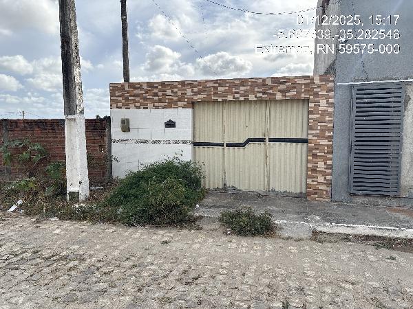 Casa em leilão em Extremoz