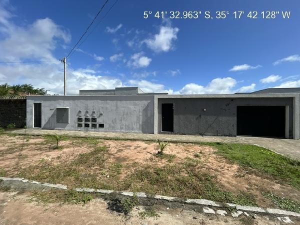 Casa em leilão em Extremoz
