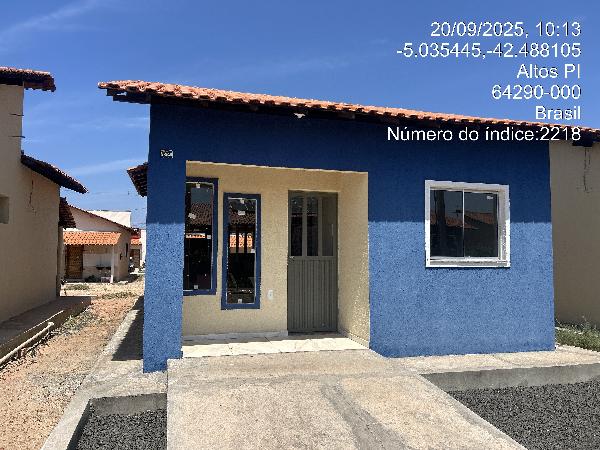 Casa em leilão em Altos