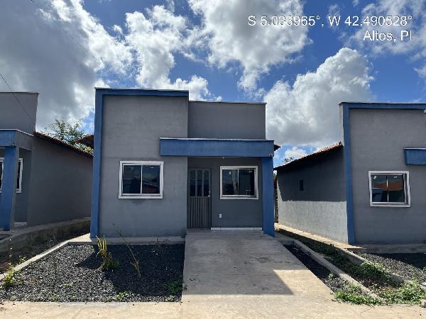 Casa em leilão em Altos