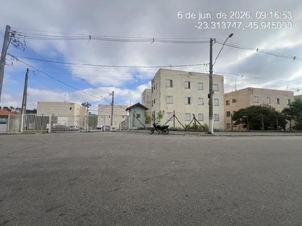Apartamento em leilão em Jacarei