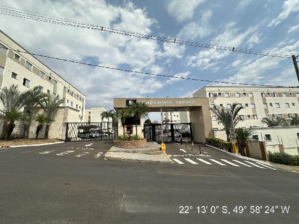 Apartamento em leilão em Marilia