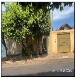 Casa em leilão em Sertaozinho