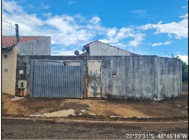 Casa em leilão em Pederneiras