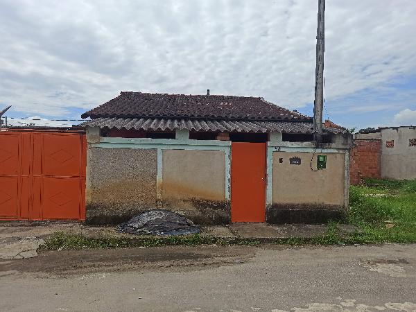 Casa em leilão em Itaguai