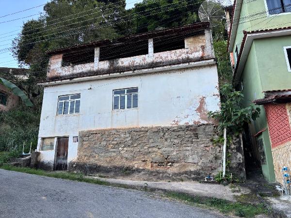 Casa em leilão em Alem Paraiba