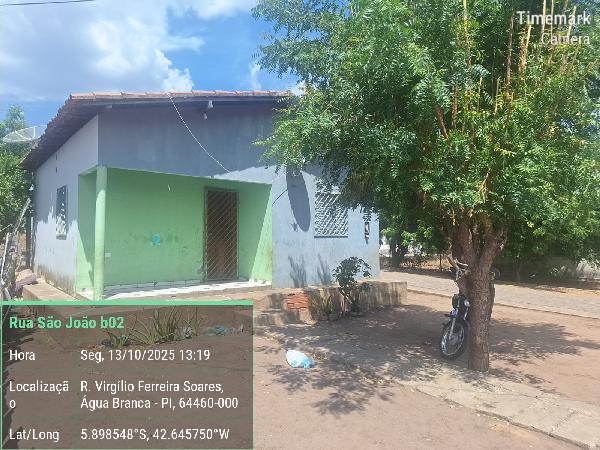 Casa em leilão em Agua Branca