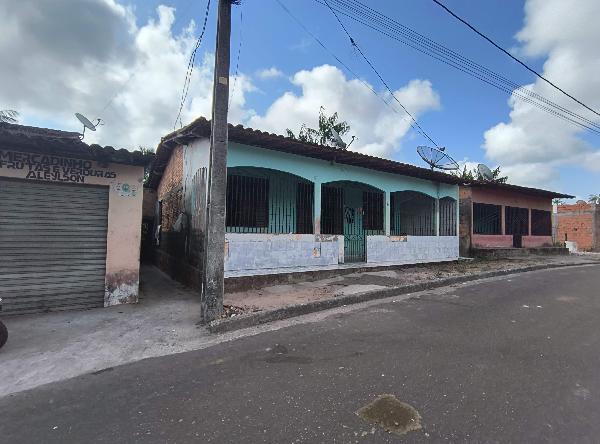 Casa em leilão em Morros