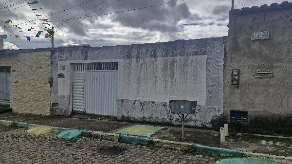 Casa em leilão em Feira De Santana