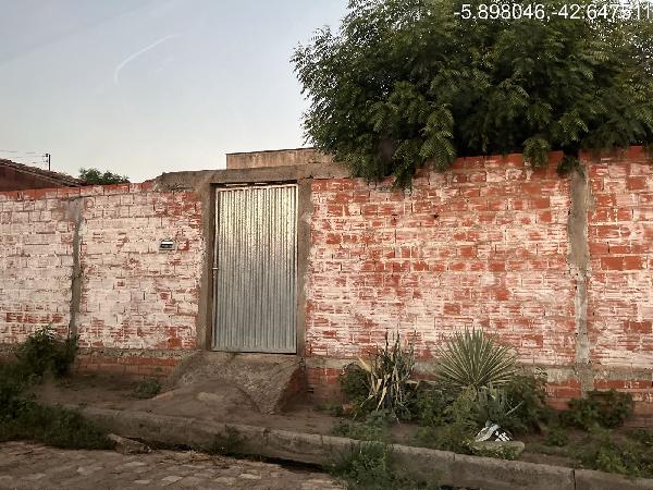 Casa em leilão em Agua Branca
