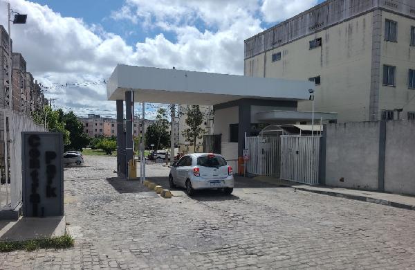 Apartamento em leilão em Feira De Santana