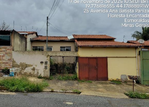 Casa em leilão em Esmeraldas
