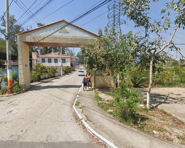 Apartamento em leilão em Belford Roxo