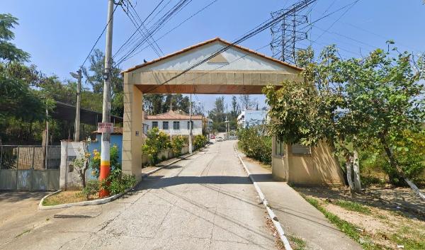 Apartamento em leilão em Belford Roxo