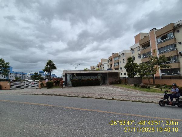 Apartamento em leilão em Itajai