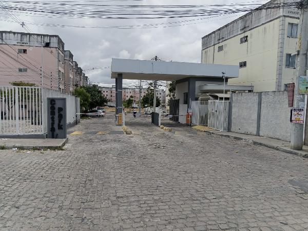 Apartamento em leilão em Feira De Santana