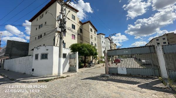 Apartamento em leilão em Feira De Santana