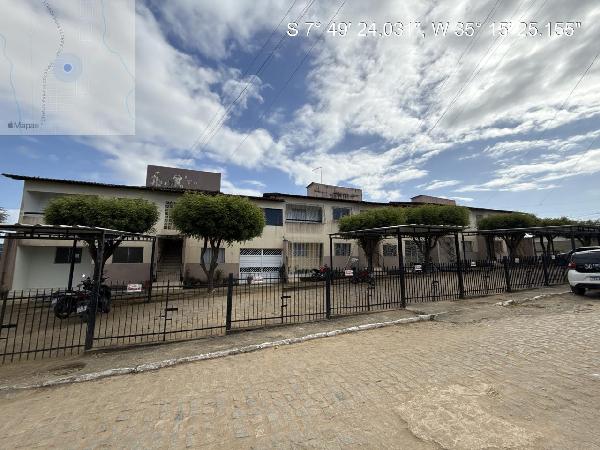 Apartamento em leilão em Carpina