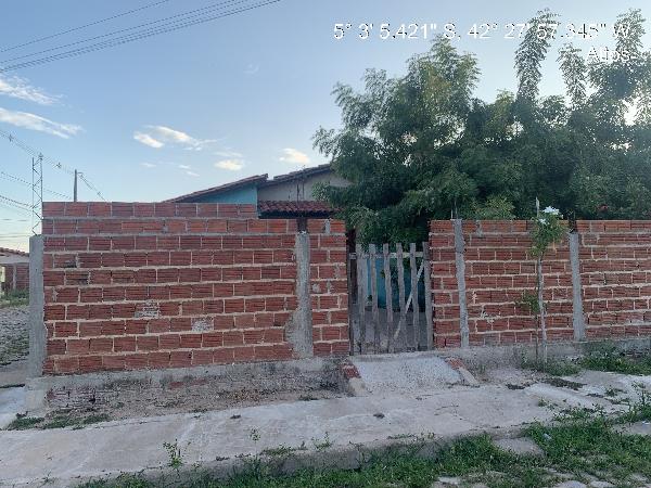 Casa em leilão em Altos