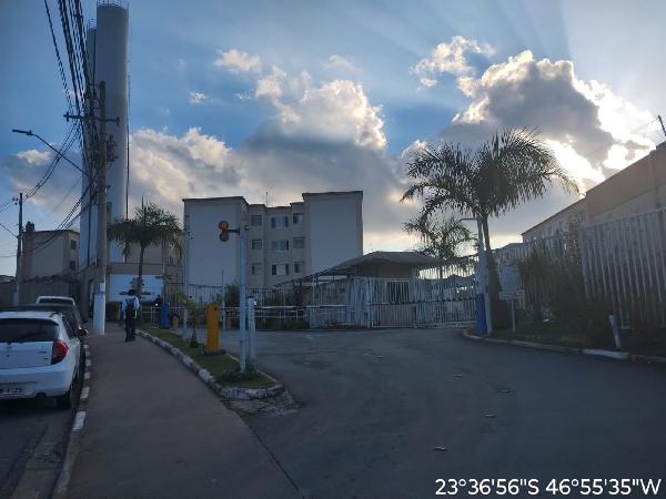 Apartamento em leilão em Cotia