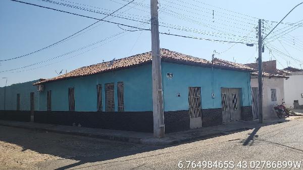 Casa em leilão em Floriano