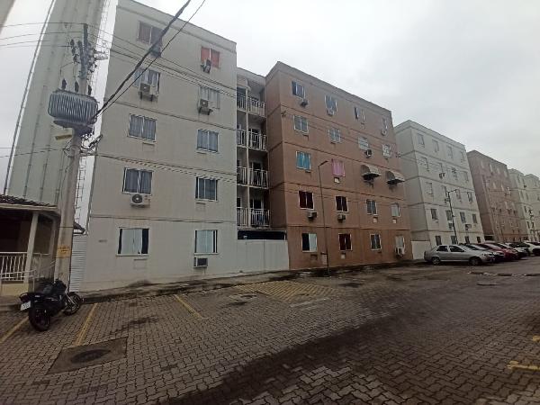 Apartamento em leilão em Belford Roxo