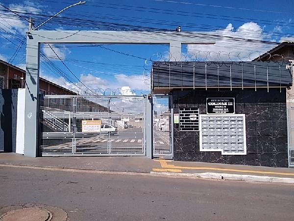 Apartamento em leilão em Valparaiso De Goias