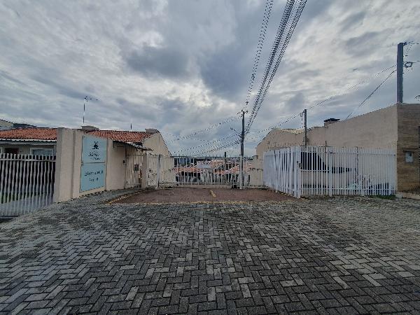 Casa em leilão em Araucaria