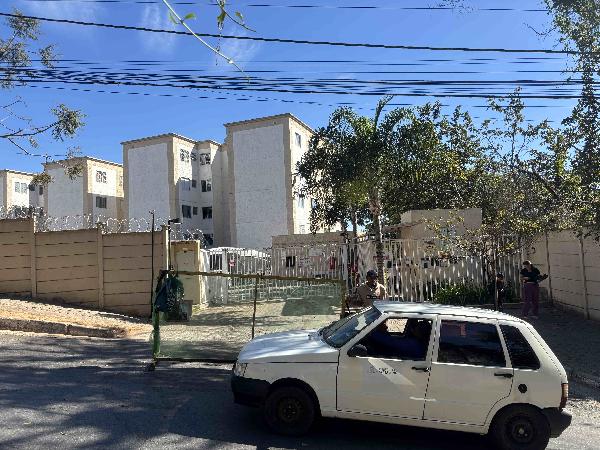 Apartamento em leilão em Santa Luzia