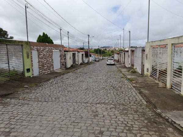Casa em leilão em Serrinha
