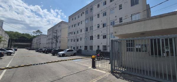 Apartamento em leilão em Belford Roxo