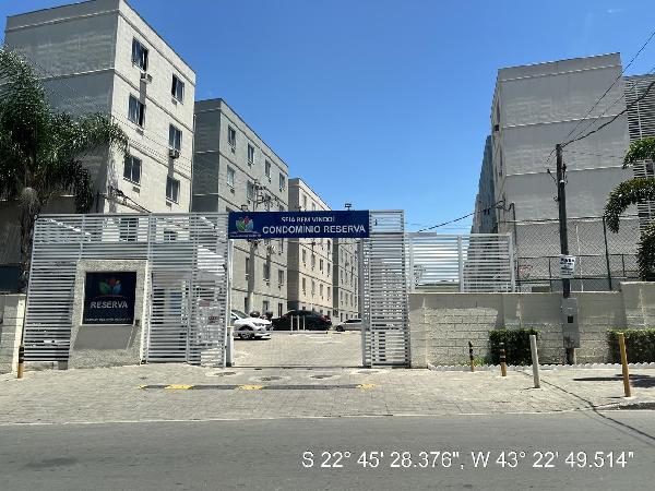 Apartamento em leilão em Belford Roxo