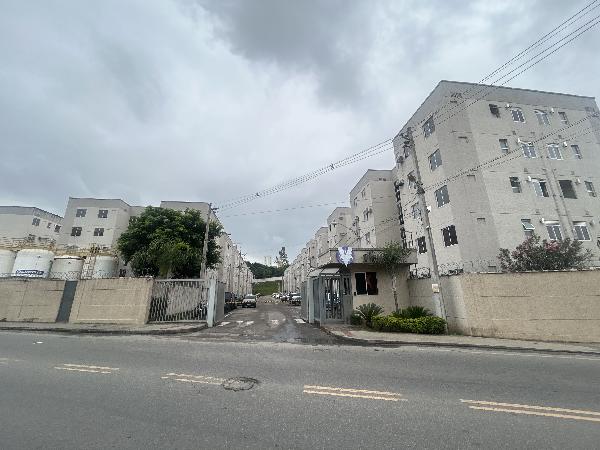 Apartamento em leilão em Belford Roxo