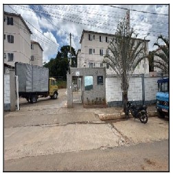 Apartamento em leilão em Esmeraldas