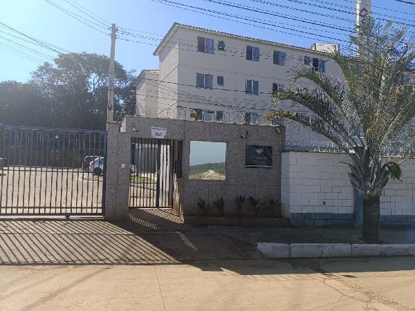 Apartamento em leilão em Esmeraldas