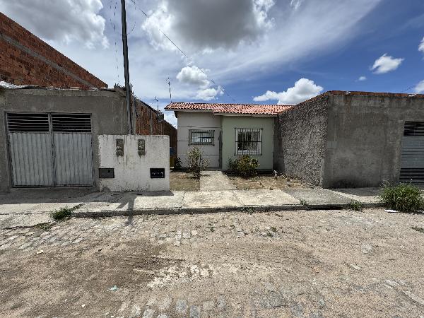 Casa em leilão em Feira De Santana