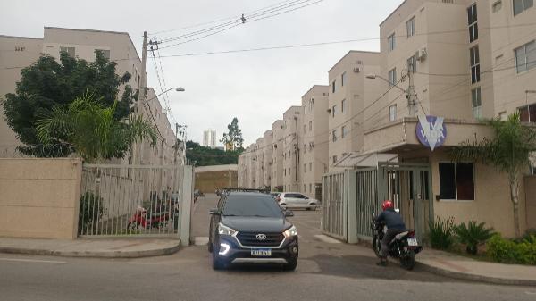 Apartamento em leilão em Belford Roxo
