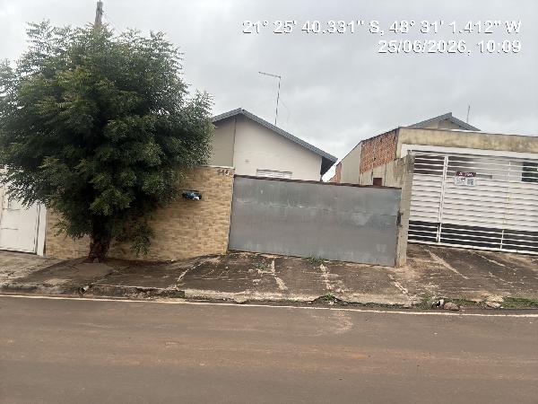 Casa em leilão em Taquaritinga