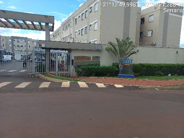 Apartamento em leilão em Serrana