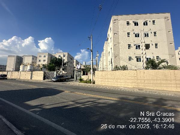 Apartamento em leilão em Belford Roxo