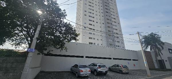 Apartamento em leilão em Jacarei