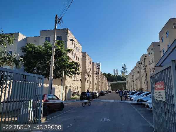 Apartamento em leilão em Belford Roxo