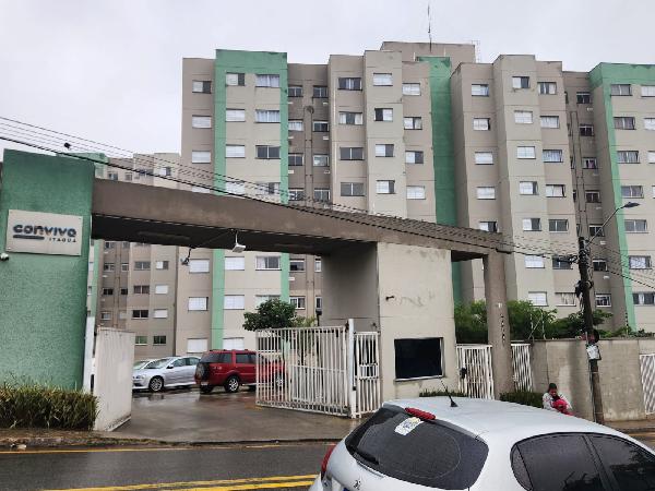 Apartamento em leilão em Itaquaquecetuba