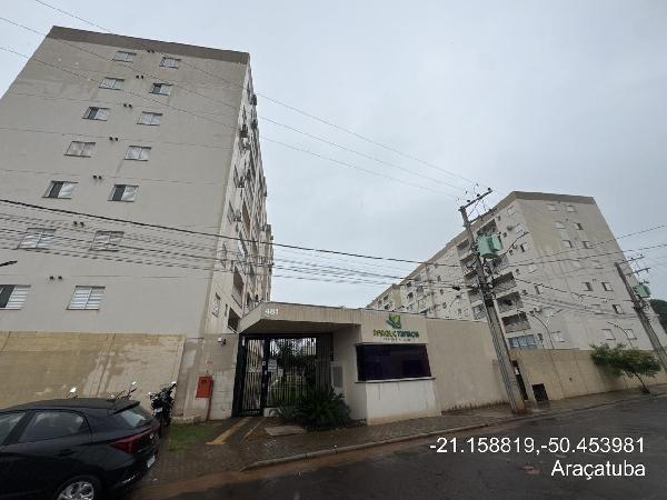 Apartamento em leilão em Aracatuba